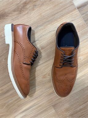 Cole Haan Oxford Wingtip Dress shoes